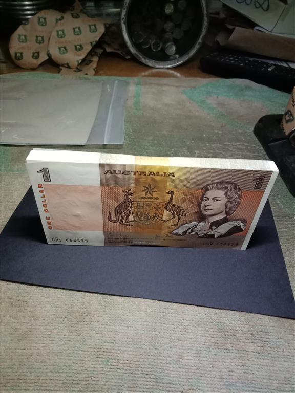 Banknote-Storage-Question
